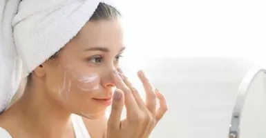 Punya Kulit Berminyak, Ini 5 Tahapan Skincare yang Bisa Digunakan