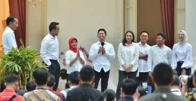 7 Staf Khusus Presiden Jokowi: Semuanya Cerdas dan Berprestasi