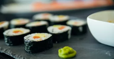 Kenapa Wasabi Selalu Jadi Teman Sushi?