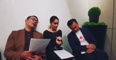 Ridwan Kamil & Dino Patti Djalal Tertidur Saat Cinta Laura Ngoceh