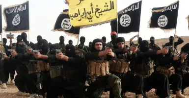 ISIS Kembali Bangkit, Pentagon Salahkan Trump