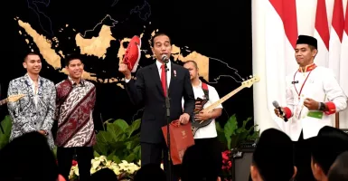 Kuis Berhadiah ‘Sneakers’ Ala Jokowi, Siapa yang Beruntung?