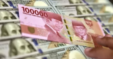 Khawatir Perang Dagang AS-China Picu Resesi, Kurs Tengah Melemah