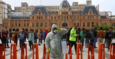 Virus Corona Menyebar ke Pedalaman, Argentina Ketar-ketir