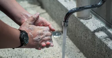 4 Langkah Ajari Anak Rajin Cuci Tangan