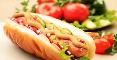 Hot Dog Penuh Sayur Superlezat, Gampang Kok Bikinnya!