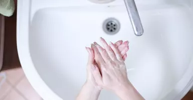 Sering Cuci Tangan Bisa Tingkatkan Risiko Infeksi Virus?