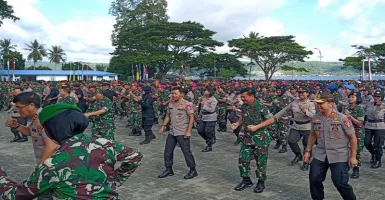 Seru, Panglima TNI dan Kapolri Gaul Joget Bareng