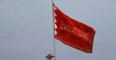 Bendera Merah Iran Berkibar, Siap Pukul Balik Amerika Serikat