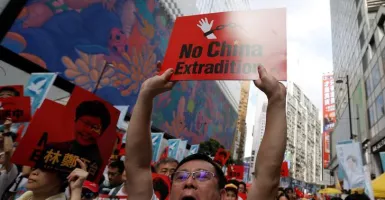 Hong Kong Terancam, Legislator Pro Demokrasi Undur Diri Massal