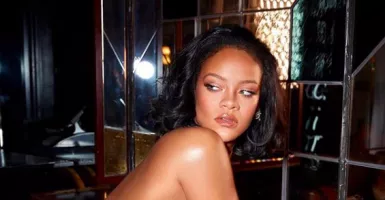 Bukannya Album Baru, Rihanna Justru Rilis Buku Masak  