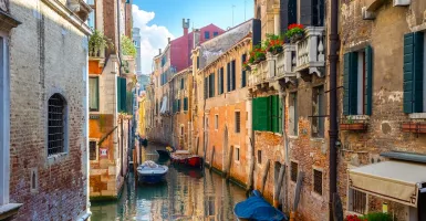 Di Tengah Lockdown, Ada Penampakan Menakjubkan di Venesia