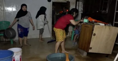 Wajib Tahu! Begini Cara Bersihkan Rumah Usai Terendam Banjir
