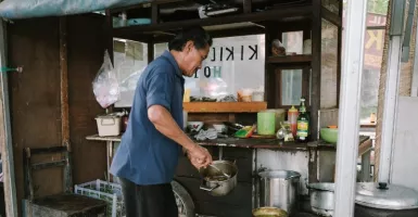 Warung 'Kikil Hot Pak Sis', Legendaris di Cepu Sejak 28 Tahun