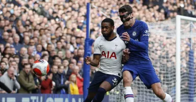 Chelsea vs Tottenham Hotspur 2-1: Mourinho Malu di Depan Murid