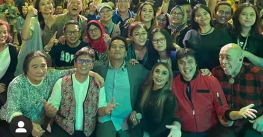 Band Krakatau Manggung Netizen Seketika Nostalgia Lagu Kau Datang