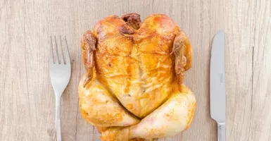 Mitos atau Fakta: Benarkah Kulit Ayam Bikin Gagal Diet?