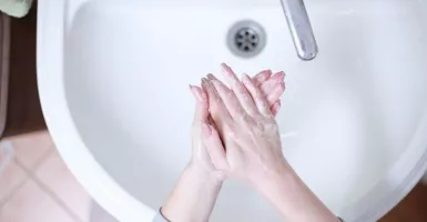 Mudah, Inilah Cara Membuat Hand Sanitizer di Rumah