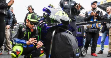 Valentino Rossi Sering Bicara dengan Motornya Sebelum Balapan