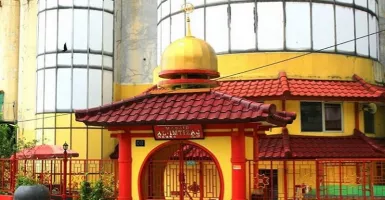 Masjid Al Imtizaj Bandung Mirip Kelenteng