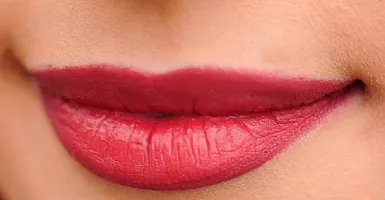 Tak Disangka, Khasiat Cabai Bisa Bikin Bibir Wanita Jadi Seksi