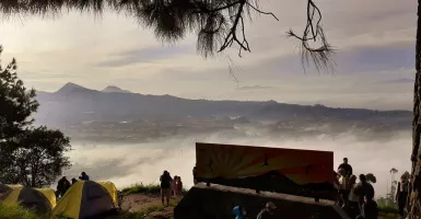 4 Tempat Camping Favorit di Bandung yang Wajib Dikunjungi