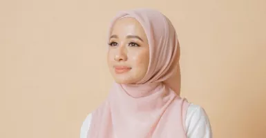 Cegah Rambut Lepek, Hijabers Wajib Perhatikan Kiat dari Dokter