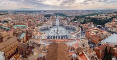 Paskah, YouTube Beri layanan Live Streaming Misa dari Vatikan