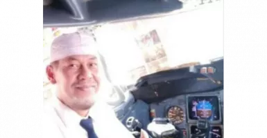 Sriwijaya Air SJ 182: Afwan Pilot Berkopiah Putih Taat Ibadah