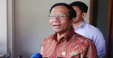 Mahfud: Presiden Tak Bisa Diberhentikan di Tengah Jalan