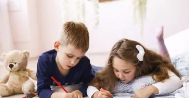 4 Tips Mengajari Anak Menggambar Secara Mandiri