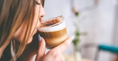 Peneliti: Kafein Bantu Dongkrak Stamina Kerja di Siang Hari