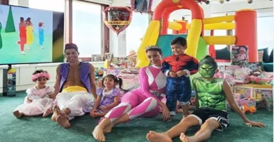 Anak Ultah: Cristiano Ronaldo jadi Aladdin, Nenek Beri Cium Jauh