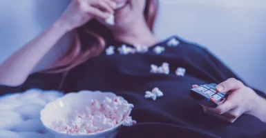 Ahli Kesehatan Ungkap Bahaya Popcorn Picu Risiko Kanker