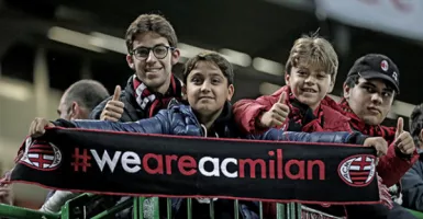 Bursa Transfer: Bek Sangar ke Milan, 3 Bintang ke Barcelona