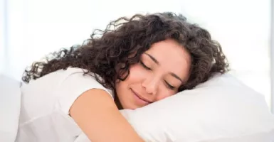 4 Cara Tepat Menggunakan Sleeping Mask yang Benar