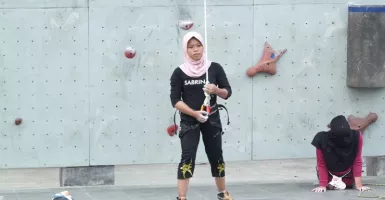Suka Tantangan, Sabrina Syarifah Pilih Olahraga Panjat Tebing