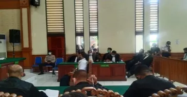 Tok! Jerinx SID Divonis Satu Tahun Penjara