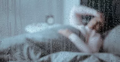 Kenapa Suara Hujan Bikin Mengantuk dan Mager? Ini Jawabannya