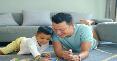 Tips Christian Sugiono Mengajari Anaknya Menjaga Kebersihan