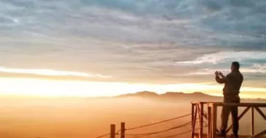 3 Destinasi Bandung Ini Sajikan Panorama Sunset yang Indah