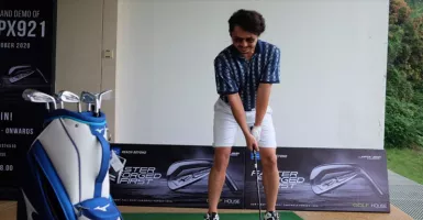 Yuk, Intip Tampilan Superkeren Ananda Omesh saat di Lapangan Golf