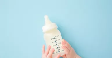 Bunda, Ini Waktu Tepat Mengenalkan Susu Sapi Kepada Bayi