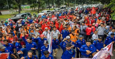 UMP Tak Naik, Buruh Siapkan Perlawanan