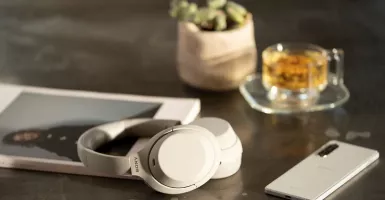 Sony Rilis Headphone Nirkabel Terbaru dengan Harga Terjangkau