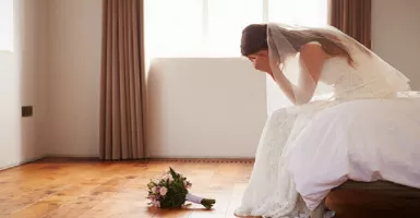3 Pernikahan Bernasib Tragis, Hitungan Menit Langsung Cerai  