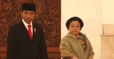 Soal Vaksin, Rocky Gerung Bongkar Tak Akurnya Jokowi dan Megawati