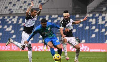 Sassuolo vs Udinese 0-0: Buang Peluang Kudeta Milan