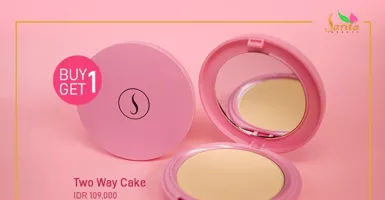 Buy One Get One Two Way Cake Sarita Beauty di Shopee
