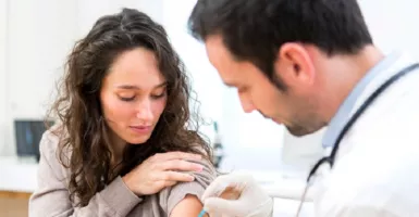 Sebelum Menikah, Wanita Wajib Lakukan Vaksin TORCH, Alasannya....